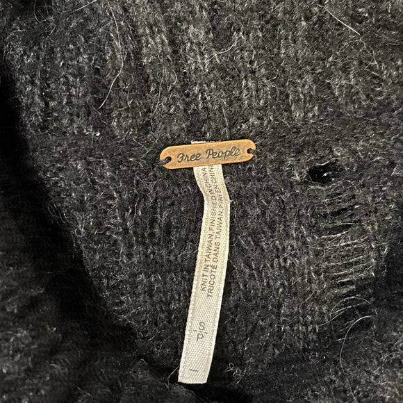 Free People Oversized Alpaca Blend Distressed Cable Knit Sweater Small Grey - Picture 13 of 14